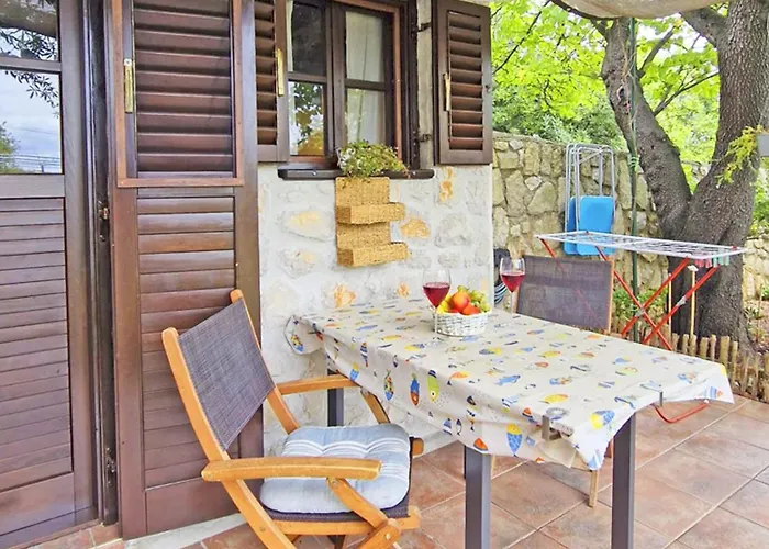 Nives Garden House Nerezine