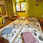 Nives Garden House Nerezine